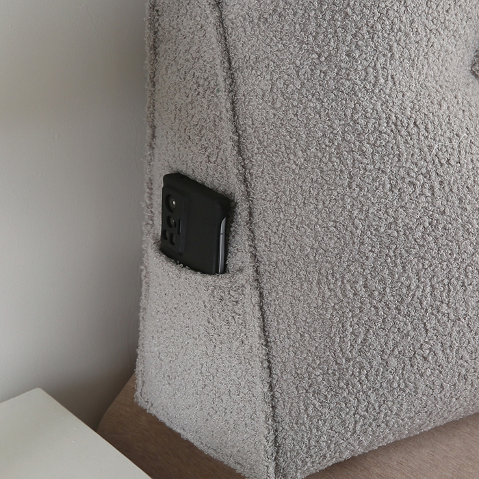 91家纺网 家纺一手货源 找家纺 （总）永光家居 2026新款泰迪绒三角靠垫 填充浅蓝色产品不供多多