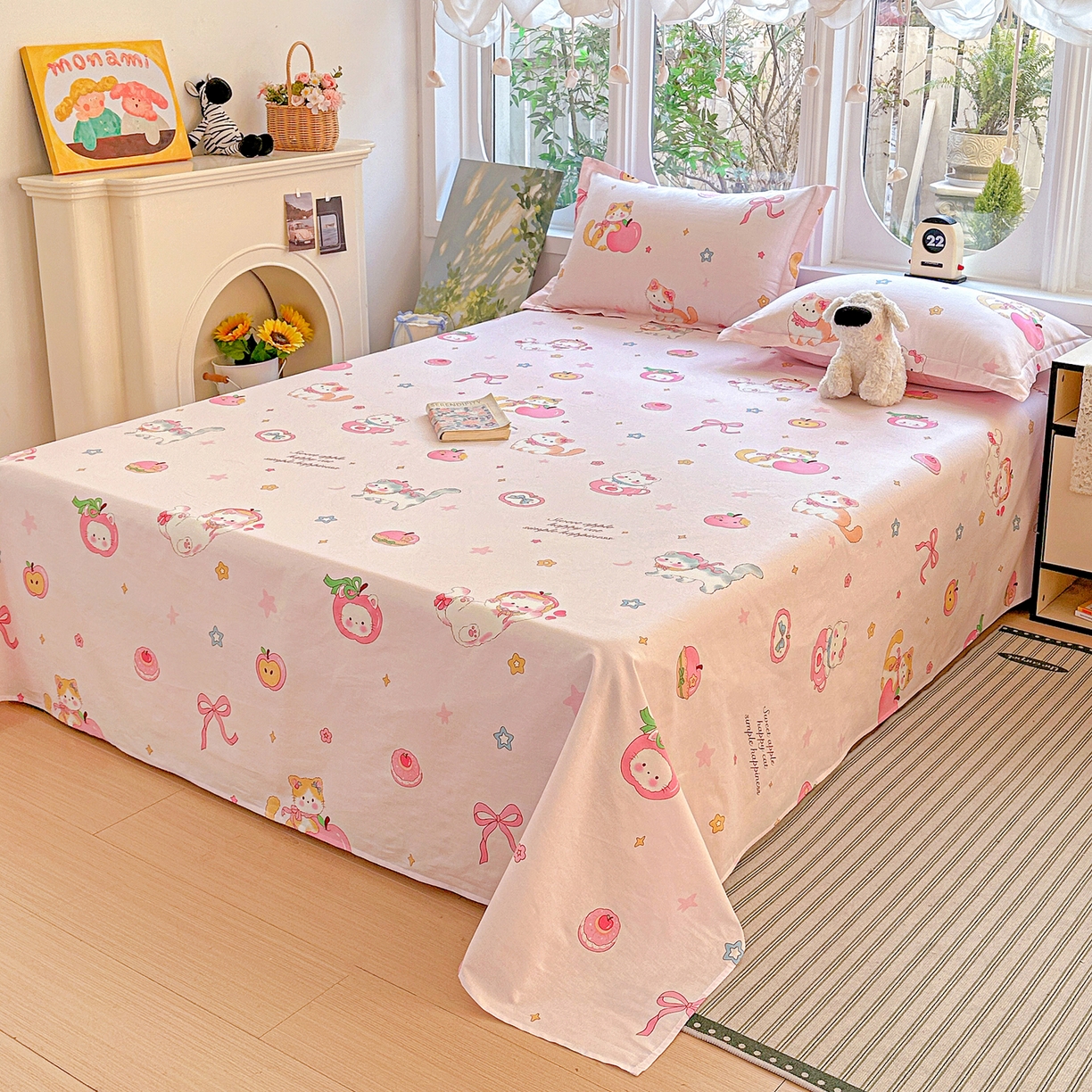 91家纺网 家纺一手货源 找家纺 恩泽家纺 2026春夏新款全棉纯棉12868印花四件套及单品系列-单床单床单单件 苹果小猫咪