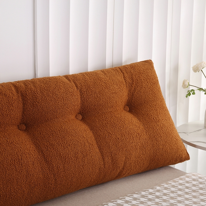 91家纺网 家纺一手货源 找家纺 永光家居 2026新款泰迪绒三角靠垫 填充浅蓝色产品不供多多 泰迪咖