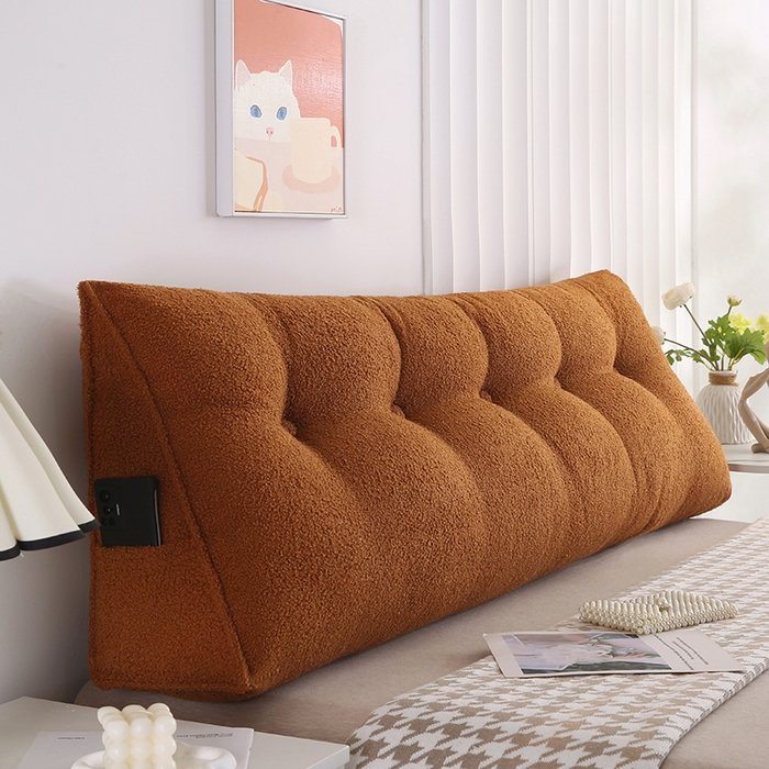 91家纺网 家纺一手货源 找家纺 永光家居 2026新款泰迪绒三角靠垫 填充浅蓝色产品不供多多 泰迪咖