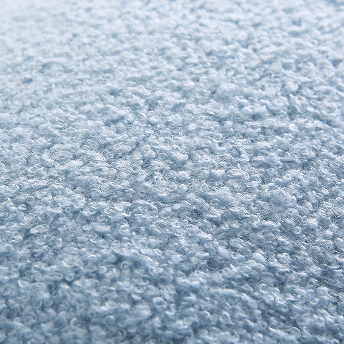 91家纺网 家纺一手货源 找家纺 永光家居 2026新款泰迪绒三角靠垫 填充浅蓝色产品不供多多 泰迪蓝