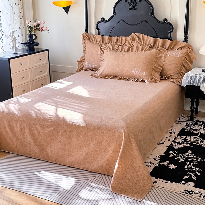 91家纺网 家纺一手货源 找家纺 （总）贝凯瑞 2026新款法式轻奢复古仿亚麻木棉皱皱棉双层纱花边四件套-鎏光系列