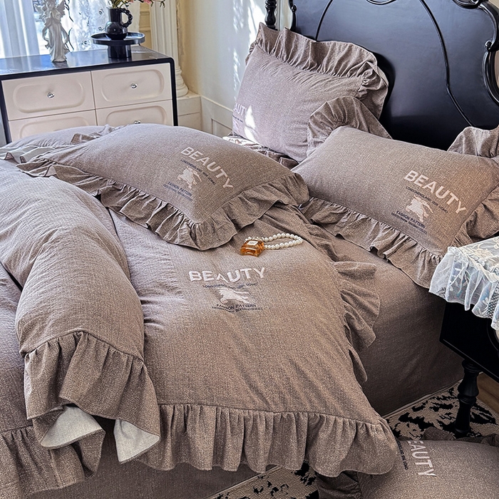 91家纺网 家纺一手货源 找家纺 （总）贝凯瑞 2026新款法式轻奢复古仿亚麻木棉皱皱棉双层纱花边四件套-鎏光系列