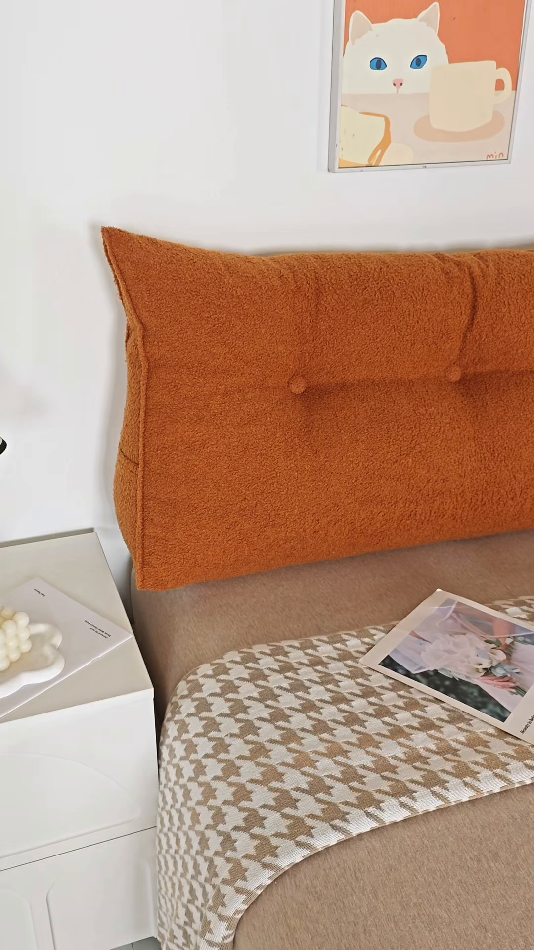 91家纺网 家纺一手货源 找家纺 永光家居 2026新款泰迪绒三角靠垫 填充浅蓝色产品不供多多 泰迪咖