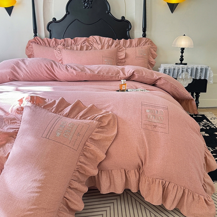 91家纺网 家纺一手货源 找家纺 贝凯瑞 2026新款法式轻奢复古仿亚麻木棉皱皱棉双层纱花边四件套-鎏光系列 蔷薇绮珍