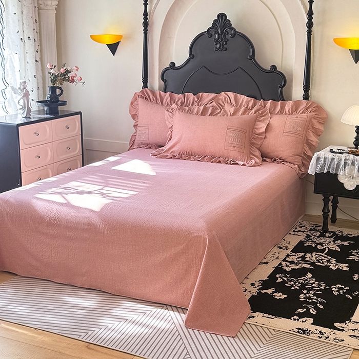 91家纺网 家纺一手货源 找家纺 贝凯瑞 2026新款法式轻奢复古仿亚麻木棉皱皱棉双层纱花边四件套-鎏光系列 蔷薇绮珍