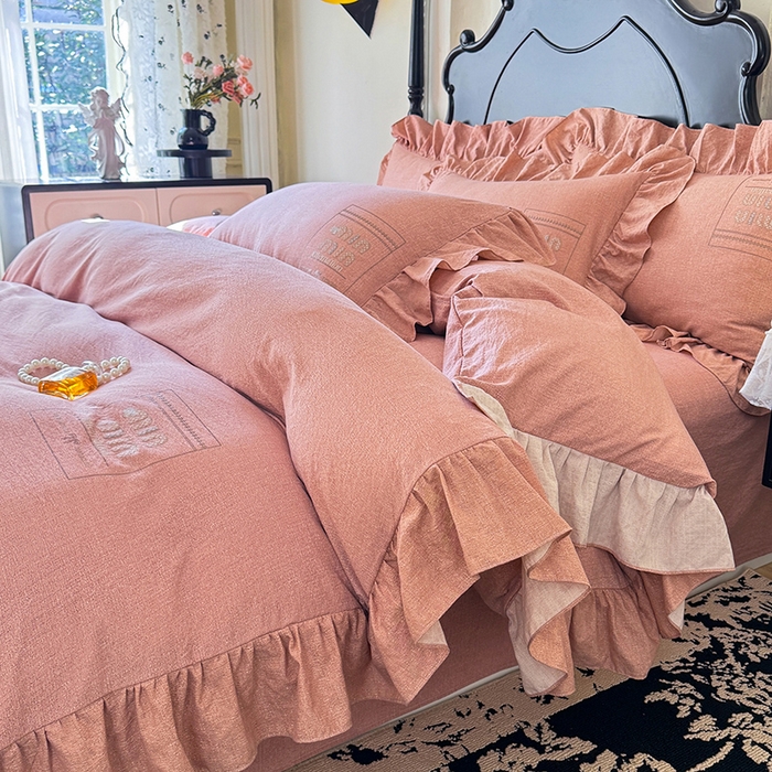 91家纺网 家纺一手货源 找家纺 贝凯瑞 2026新款法式轻奢复古仿亚麻木棉皱皱棉双层纱花边四件套-鎏光系列 蔷薇绮珍