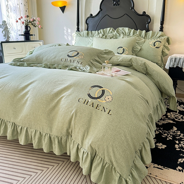 91家纺网 家纺一手货源 找家纺 贝凯瑞 2026新款法式轻奢复古仿亚麻木棉皱皱棉双层纱花边四件套-鎏光系列 青榄雅颂