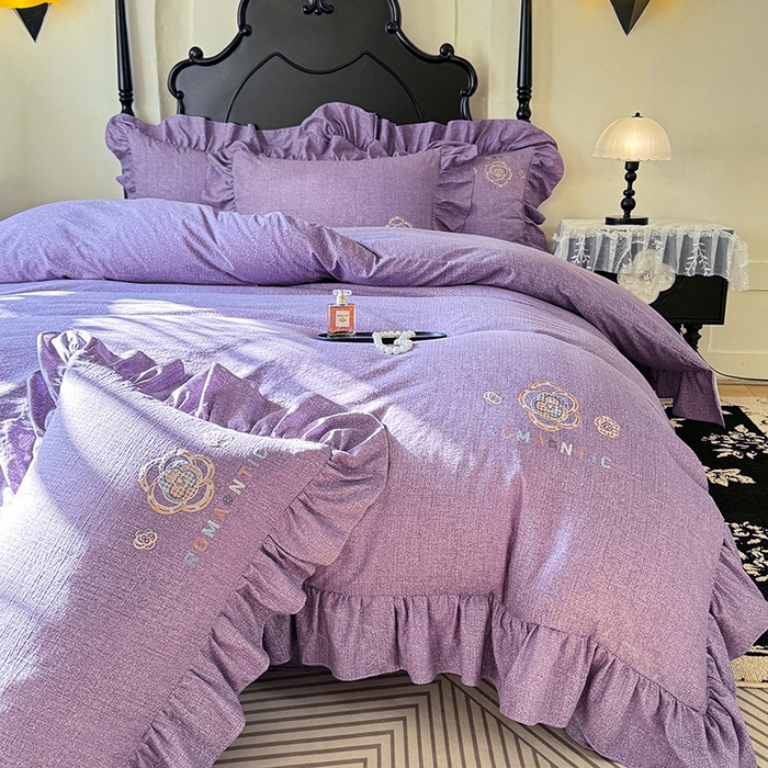 91家纺网 家纺一手货源 找家纺 贝凯瑞 2026新款法式轻奢复古仿亚麻木棉皱皱棉双层纱花边四件套-鎏光系列 紫晶典藏