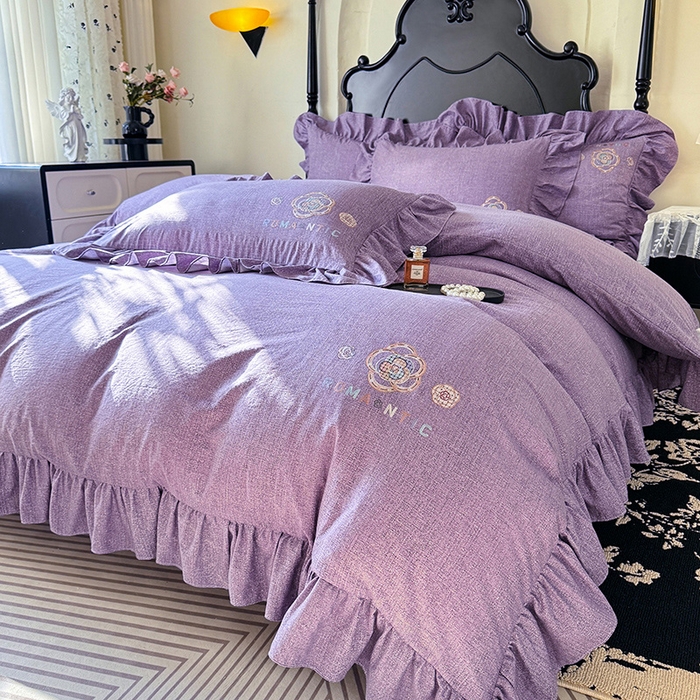 91家纺网 家纺一手货源 找家纺 贝凯瑞 2026新款法式轻奢复古仿亚麻木棉皱皱棉双层纱花边四件套-鎏光系列 紫晶典藏