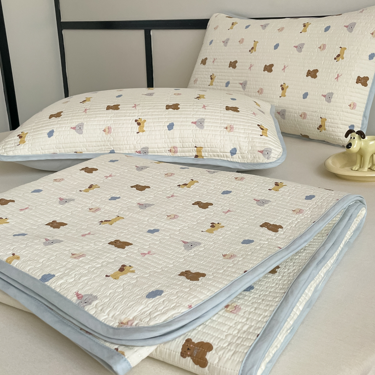 91家纺网 家纺一手货源 找家纺 漫时光 2026新款纯棉小清新棉花夹层床盖 奇趣缤纷