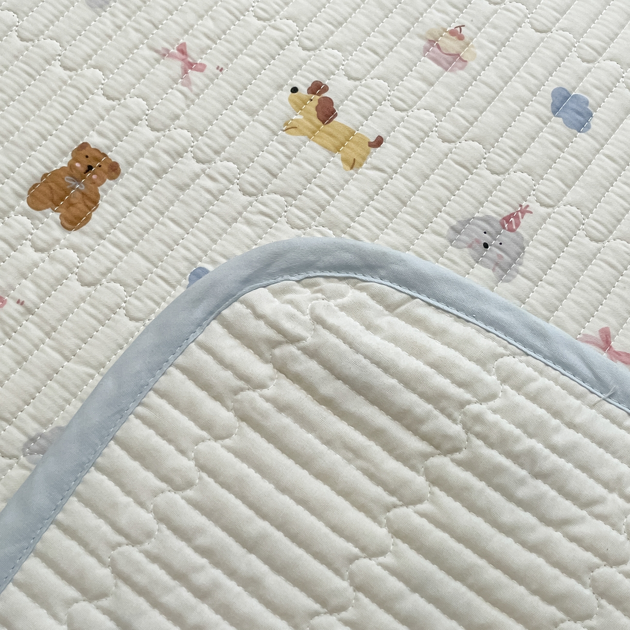 91家纺网 家纺一手货源 找家纺 漫时光 2026新款纯棉小清新棉花夹层床盖 奇趣缤纷