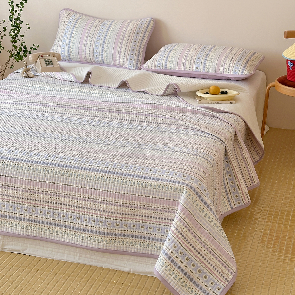 91家纺网 家纺一手货源 找家纺 漫时光 2026新款纯棉小清新棉花夹层床盖 费尔岛-紫