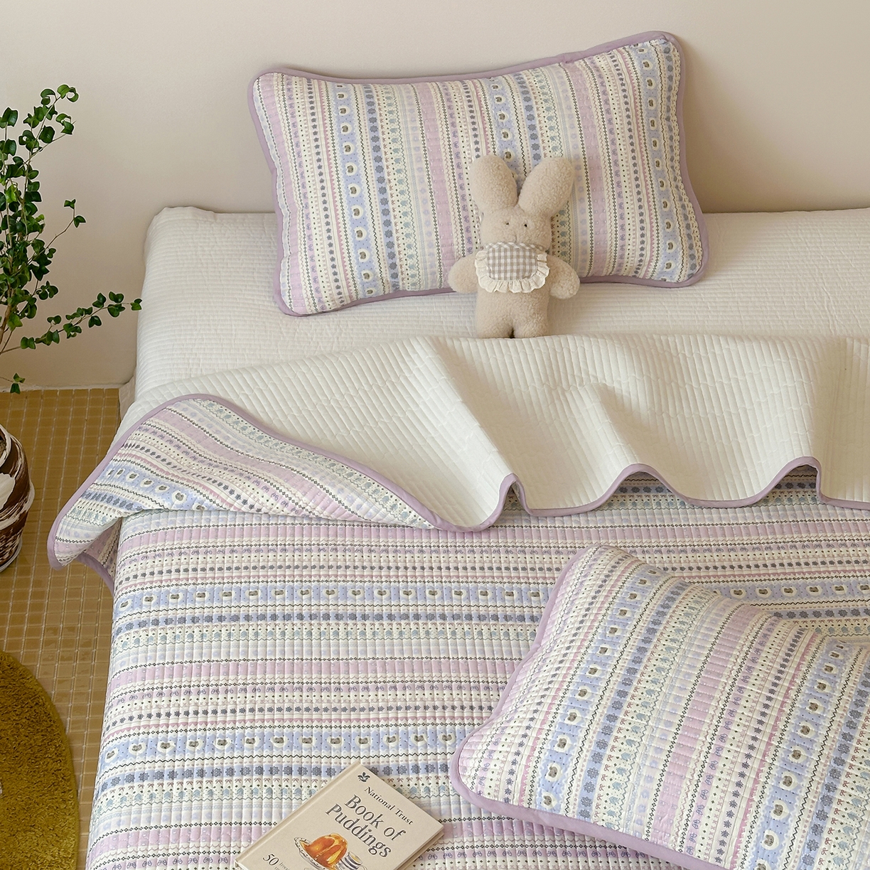 91家纺网 家纺一手货源 找家纺 漫时光 2026新款纯棉小清新棉花夹层床盖 费尔岛-紫