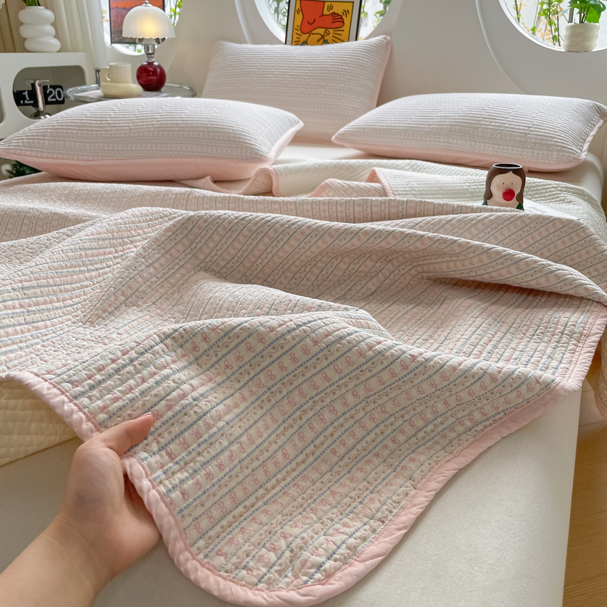 91家纺网 家纺一手货源 找家纺 漫时光 2026新款纯棉小清新棉花夹层床盖 小蝴蝶结