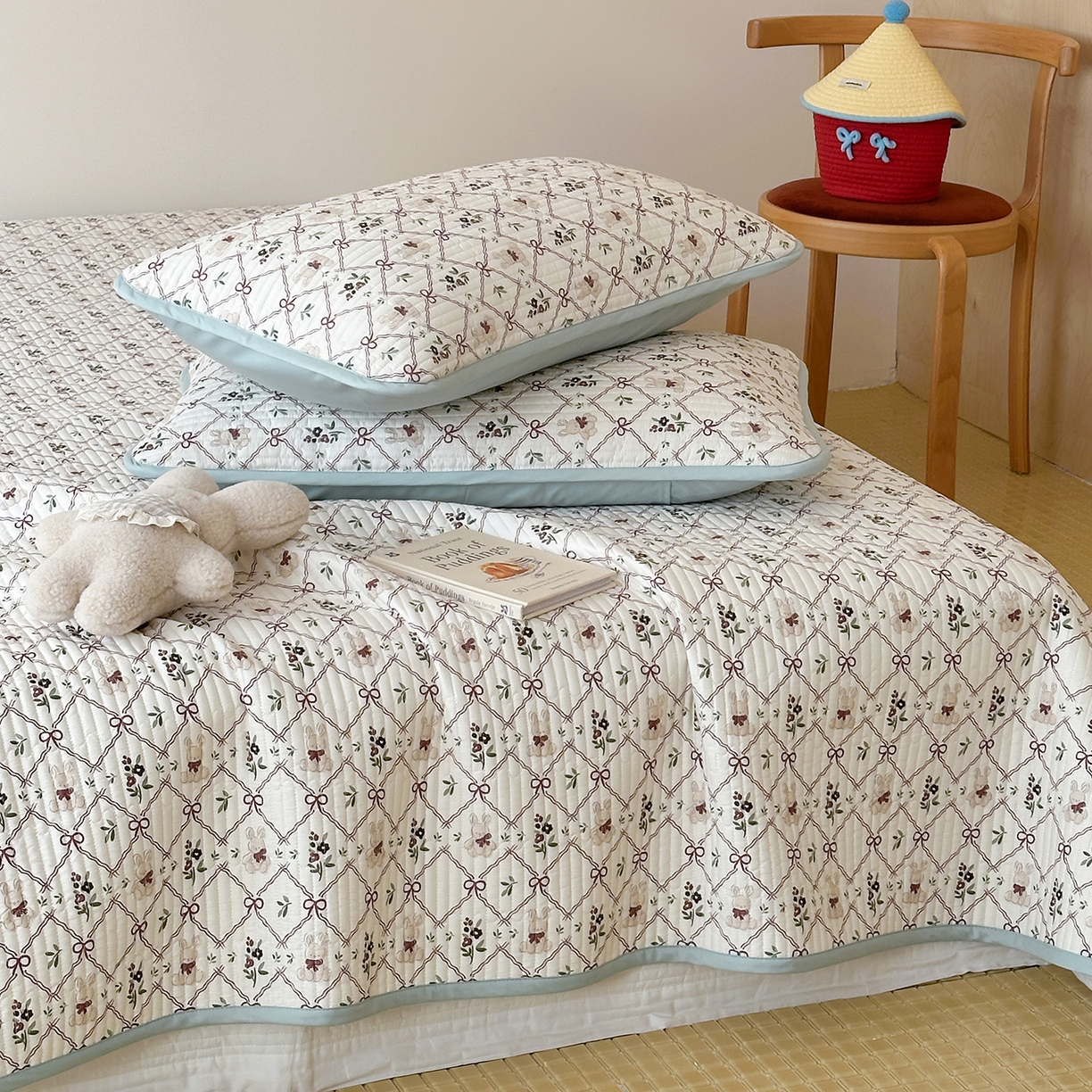 91家纺网 家纺一手货源 找家纺 漫时光 2026新款纯棉小清新棉花夹层床盖 凌格兔宝