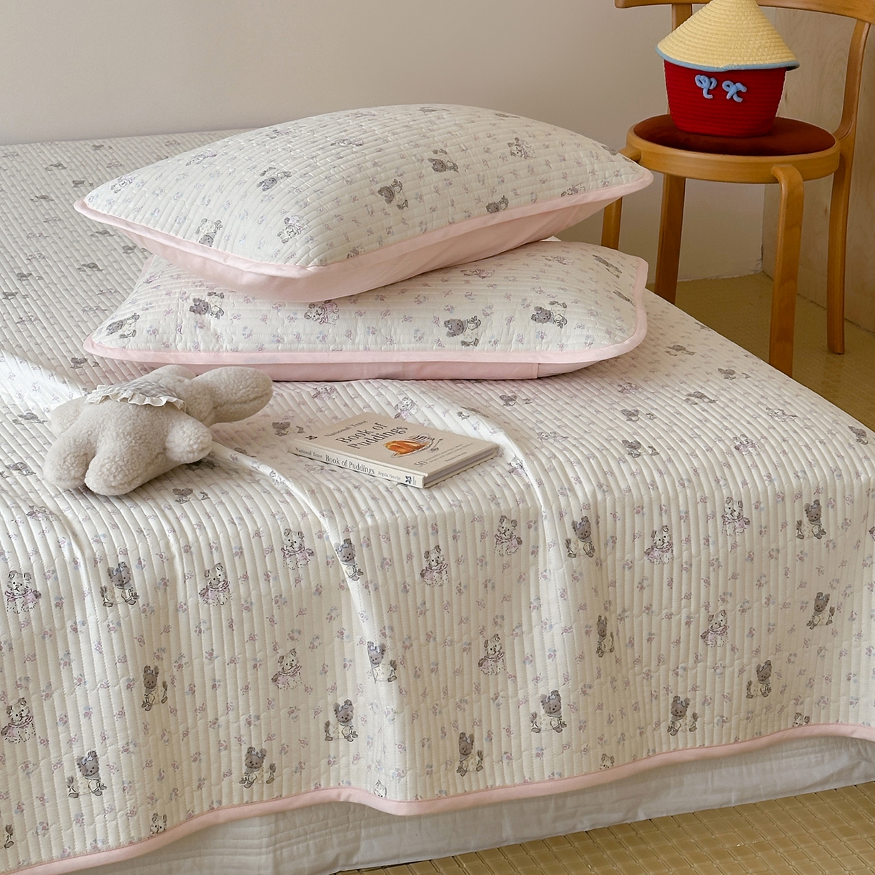 91家纺网 家纺一手货源 找家纺 漫时光 2026新款纯棉小清新棉花夹层床盖 可米宝贝