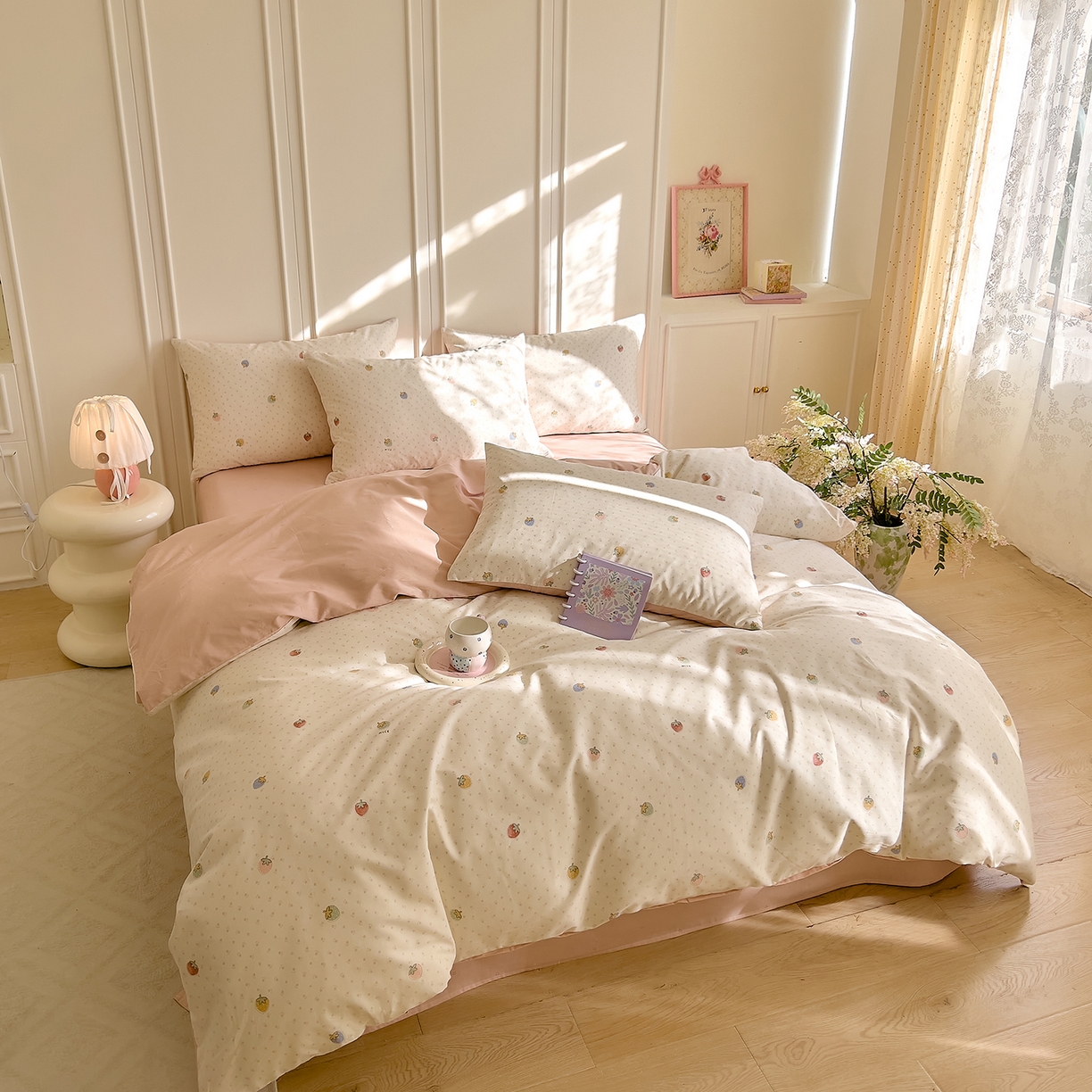 91家纺网 家纺一手货源 找家纺 DoDo 兜兜 2026新款40支全棉纯棉小碎花四件套（可定做尺寸） 草莓谷