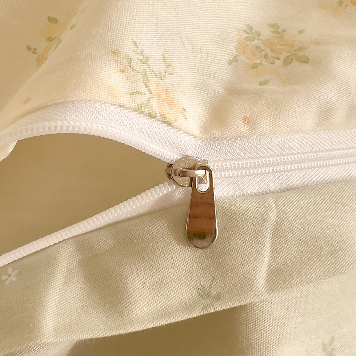 91家纺网 家纺一手货源 找家纺 DoDo 兜兜 2026新款40支全棉纯棉小碎花四件套（可定做尺寸） 春信予你