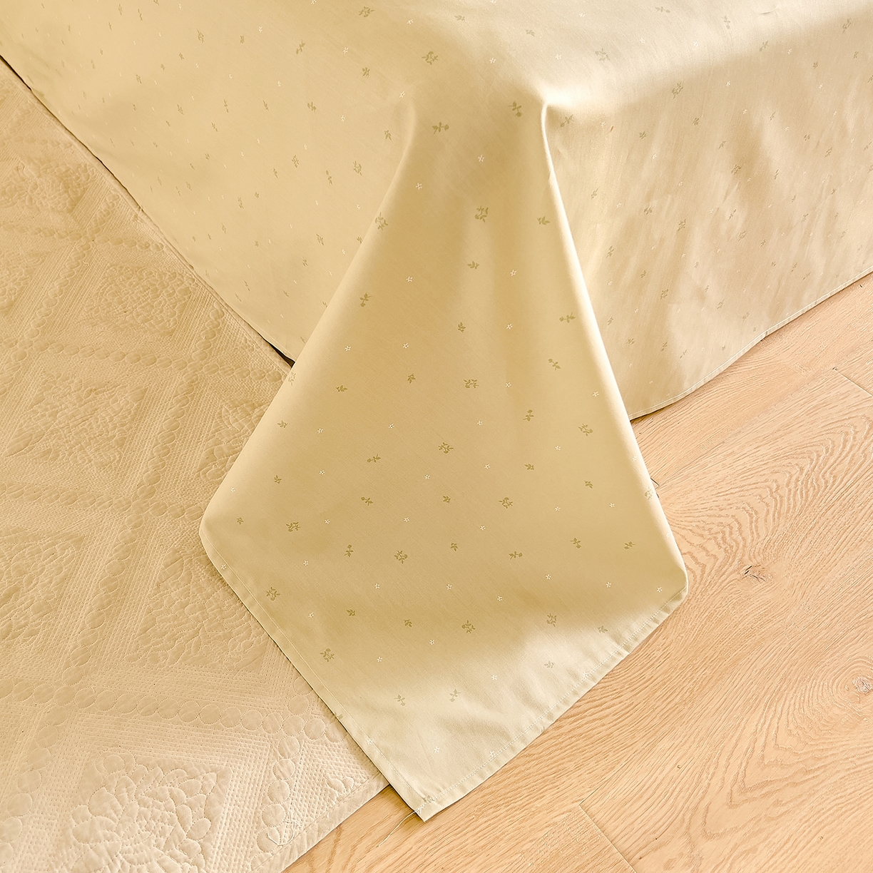 91家纺网 家纺一手货源 找家纺 DoDo 兜兜 2026新款40支全棉纯棉小碎花四件套（可定做尺寸） 春信予你