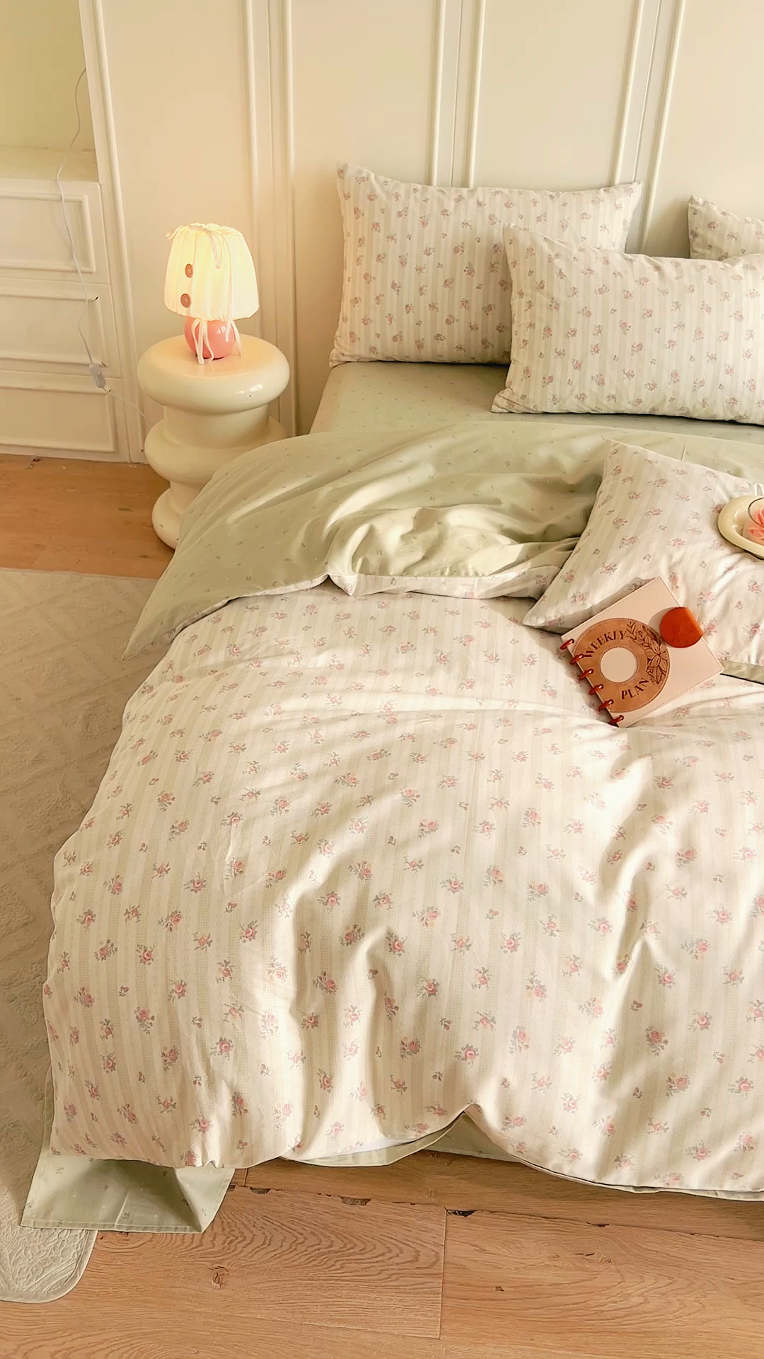 91家纺网 家纺一手货源 找家纺 DoDo 兜兜 2026新款40支全棉纯棉小碎花四件套（可定做尺寸） 春之序曲