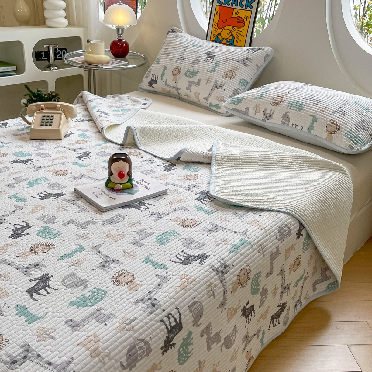 91家纺网 家纺一手货源 找家纺 漫时光 2026新款纯棉小清新棉花夹层床盖 动物世界