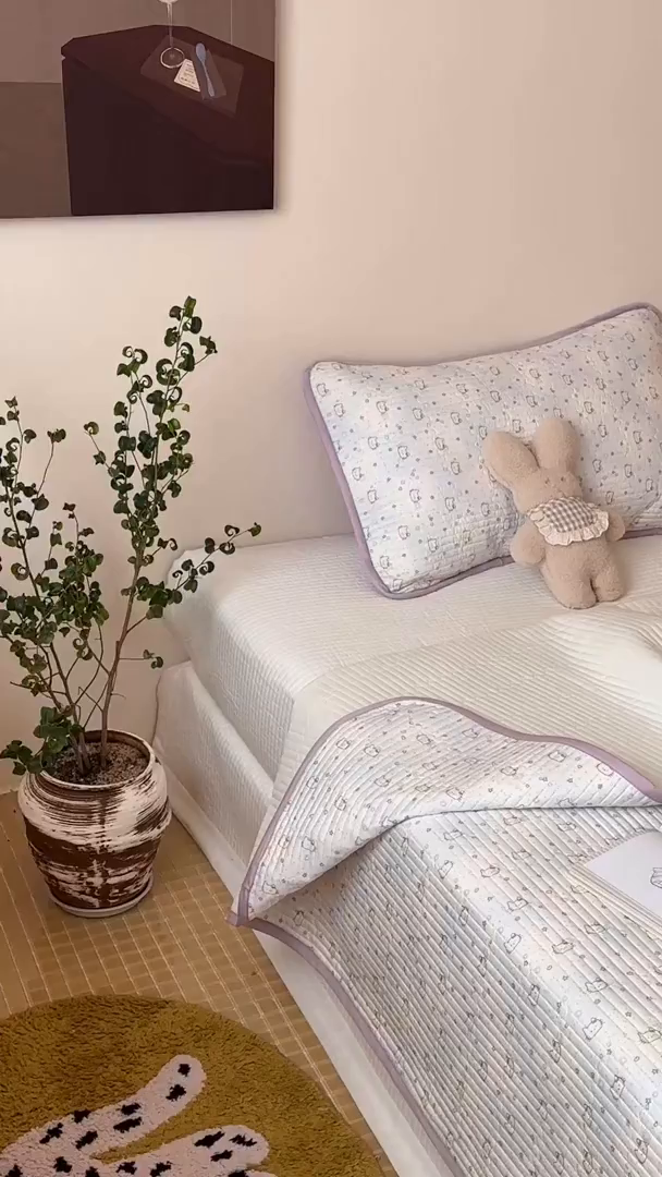 91家纺网 家纺一手货源 找家纺 漫时光 2026新款纯棉小清新棉花夹层床盖 星星猫