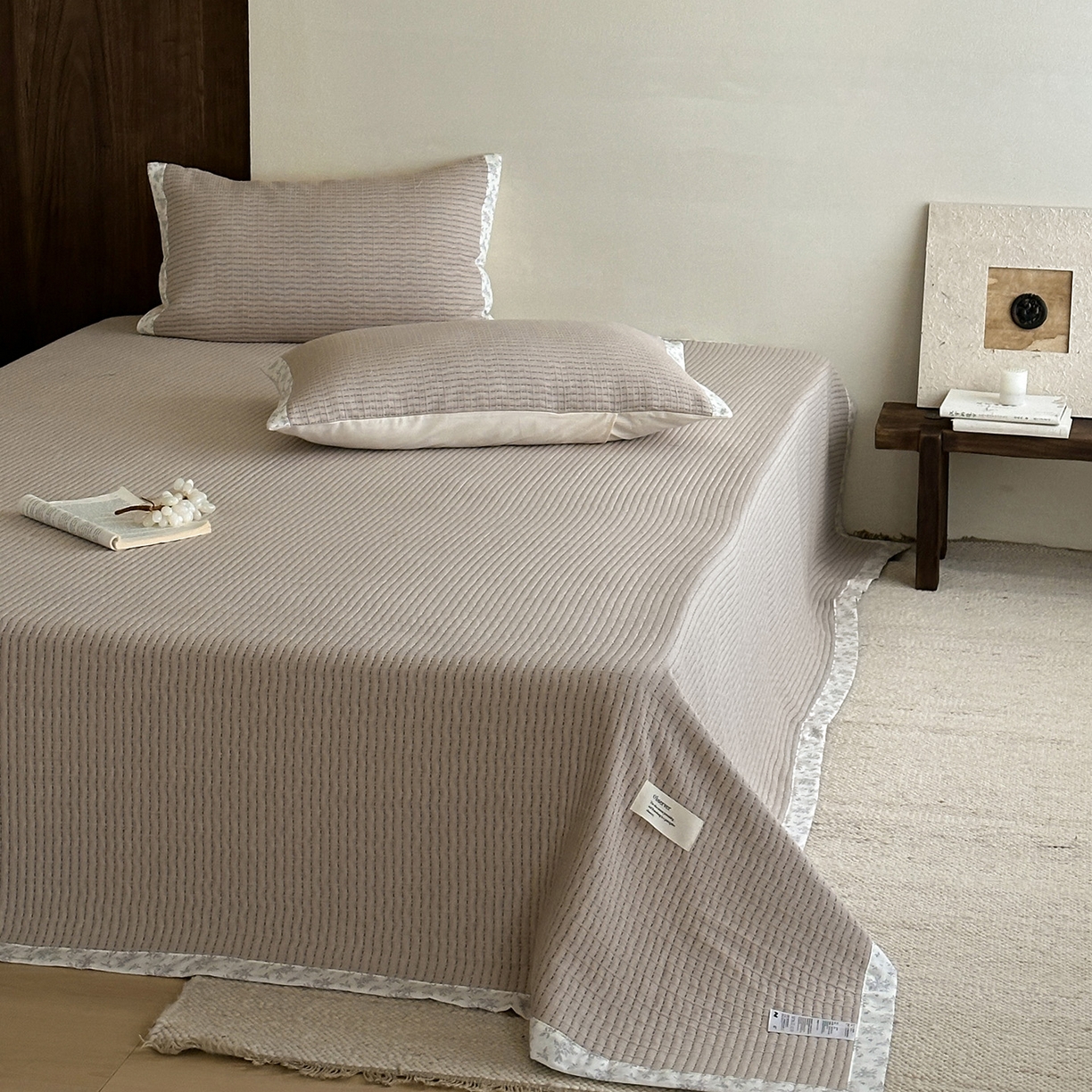 91家纺网 家纺一手货源 找家纺 漫时光 2026新款全棉穿绳提花床盖-慢织 慢织-浅棕