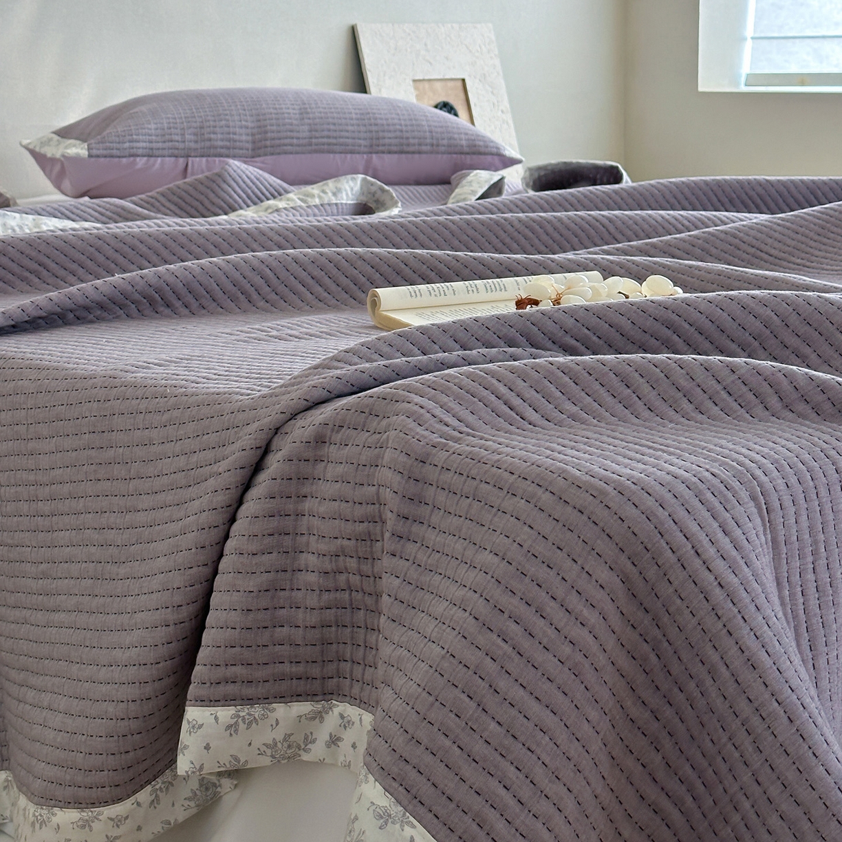 91家纺网 家纺一手货源 找家纺 漫时光 2026新款全棉穿绳提花床盖-慢织 慢织-紫絮