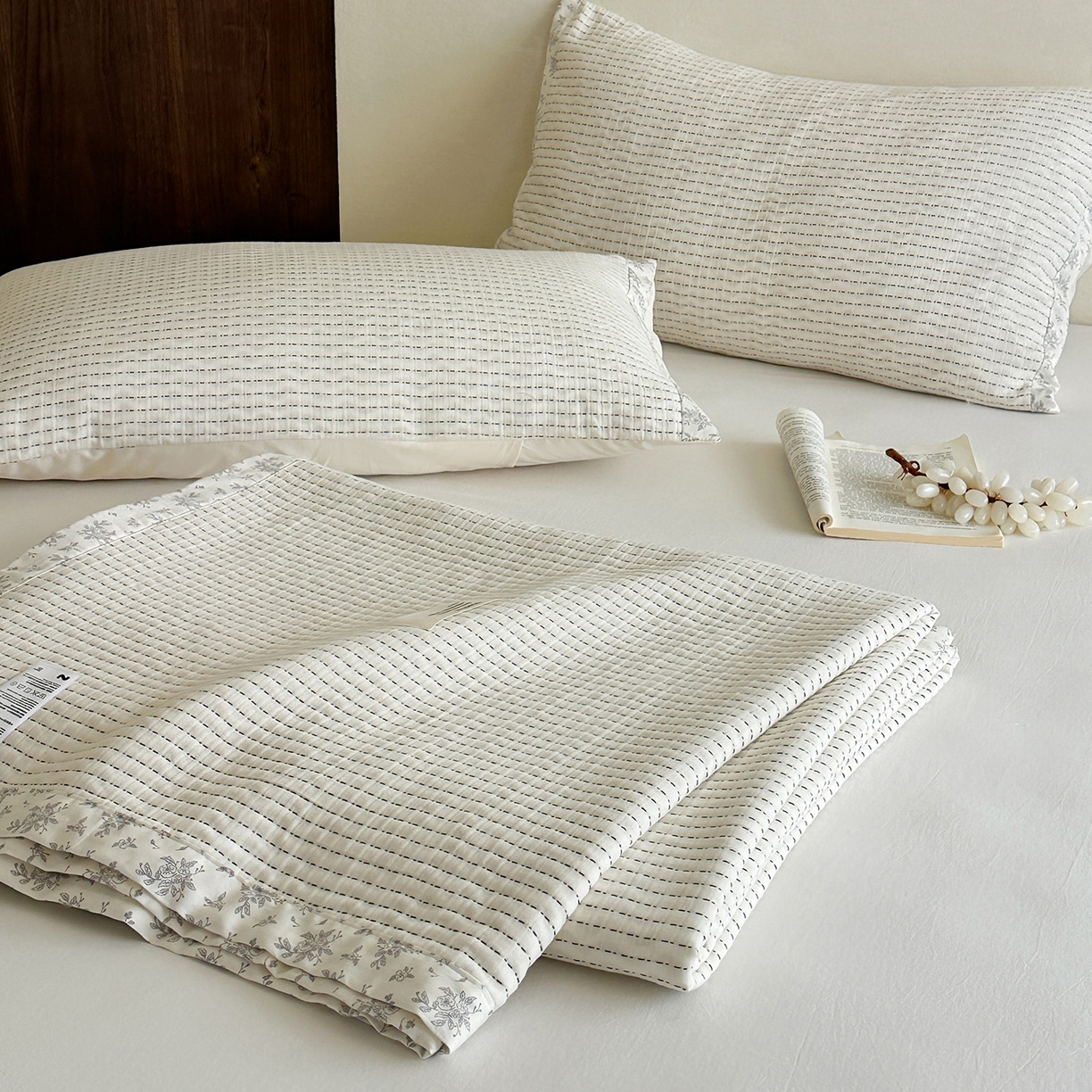 91家纺网 家纺一手货源 找家纺 漫时光 2026新款全棉穿绳提花床盖-慢织 慢织-白橡