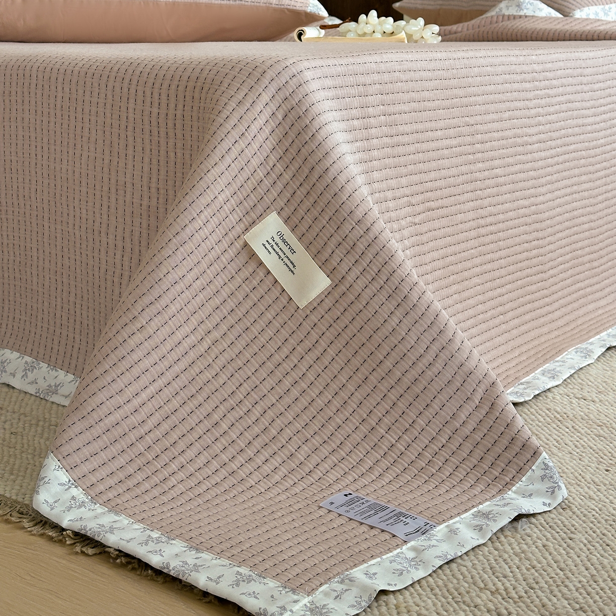 91家纺网 家纺一手货源 找家纺 漫时光 2026新款全棉穿绳提花床盖-慢织 慢织-粉糯