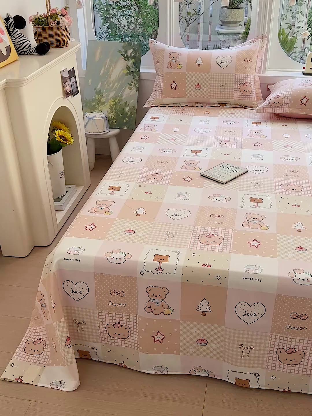 91家纺网 家纺一手货源 找家纺 恩泽家纺 2026春夏新款全棉纯棉12868印花四件套及单品系列-单床单床单单件 小熊布丁