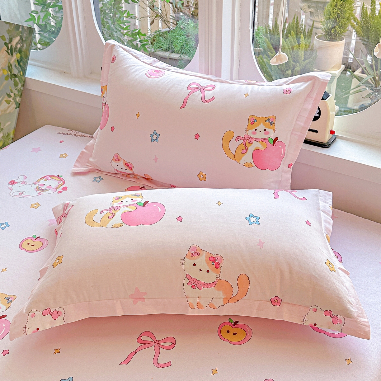 恩泽家纺 2026春夏新款全棉纯棉12868印花四件套及单品系列-单枕套枕套单件 苹果小猫咪