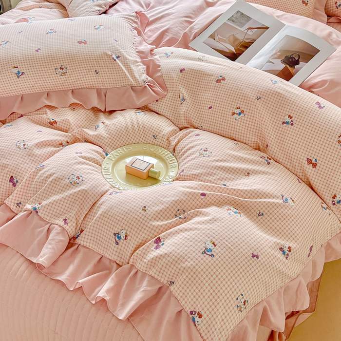 91家纺网 家纺一手货源 找家纺 斯卡诺家纺 2026新款韩版花边古法水洗仿棉床盖四件套花边床单四件套 凯蒂猫-韩版花边