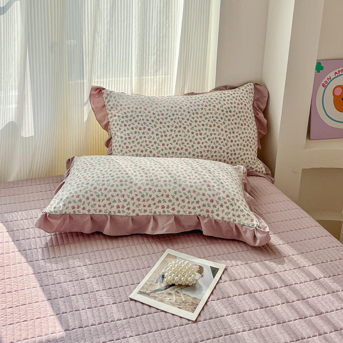 91家纺网 家纺一手货源 找家纺 斯卡诺家纺 2026新款韩版花边古法水洗仿棉床盖四件套花边床单四件套 小苍兰-韩版花边