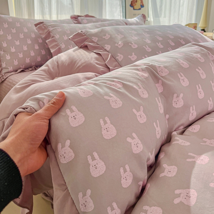 91家纺网 家纺一手货源 找家纺 斯卡诺家纺 2026新款韩版花边古法水洗仿棉床盖四件套花边床单四件套 兔小姐-韩版花边