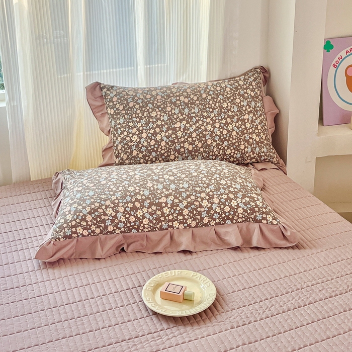 91家纺网 家纺一手货源 找家纺 斯卡诺家纺 2026新款韩版花边古法水洗仿棉床盖四件套花边床单四件套 漫野-韩版花边