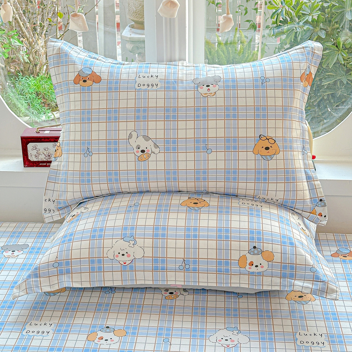 91家纺网 家纺一手货源 找家纺 恩泽家纺 2026春夏新款全棉纯棉12868印花四件套及单品系列-单枕套枕套单件 甜心汪·蓝