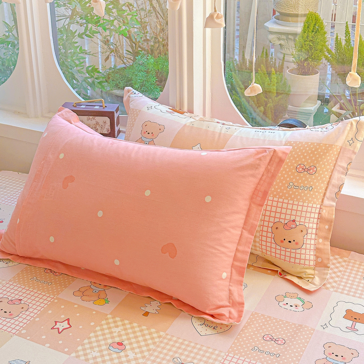 91家纺网 家纺一手货源 找家纺 恩泽家纺 2026春夏新款全棉纯棉12868印花四件套及单品系列-单枕套枕套单件 小熊布丁