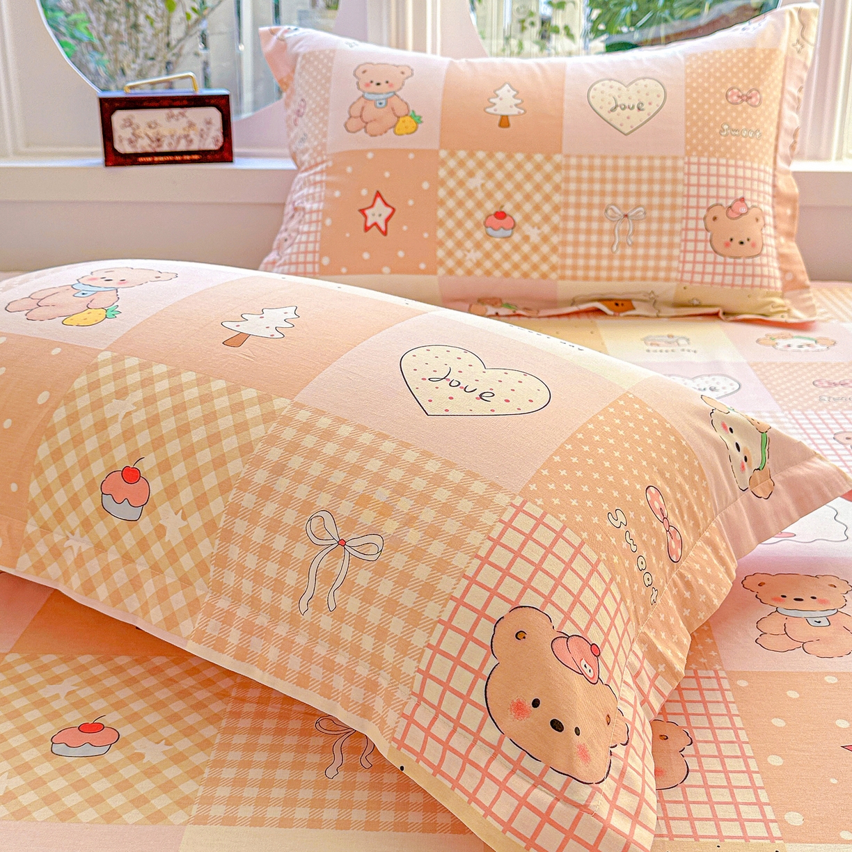 91家纺网 家纺一手货源 找家纺 恩泽家纺 2026春夏新款全棉纯棉12868印花四件套及单品系列-单枕套枕套单件 小熊布丁