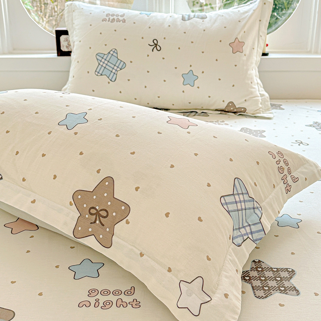 91家纺网 家纺一手货源 找家纺 恩泽家纺 2026春夏新款全棉纯棉12868印花四件套及单品系列-单枕套枕套单件 星动情节