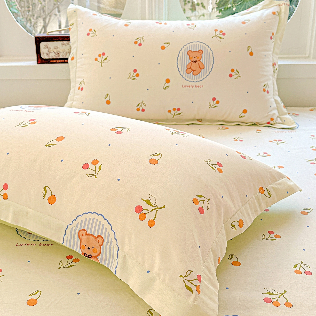 91家纺网 家纺一手货源 找家纺 恩泽家纺 2026春夏新款全棉纯棉12868印花四件套及单品系列-单枕套枕套单件 樱桃小熊