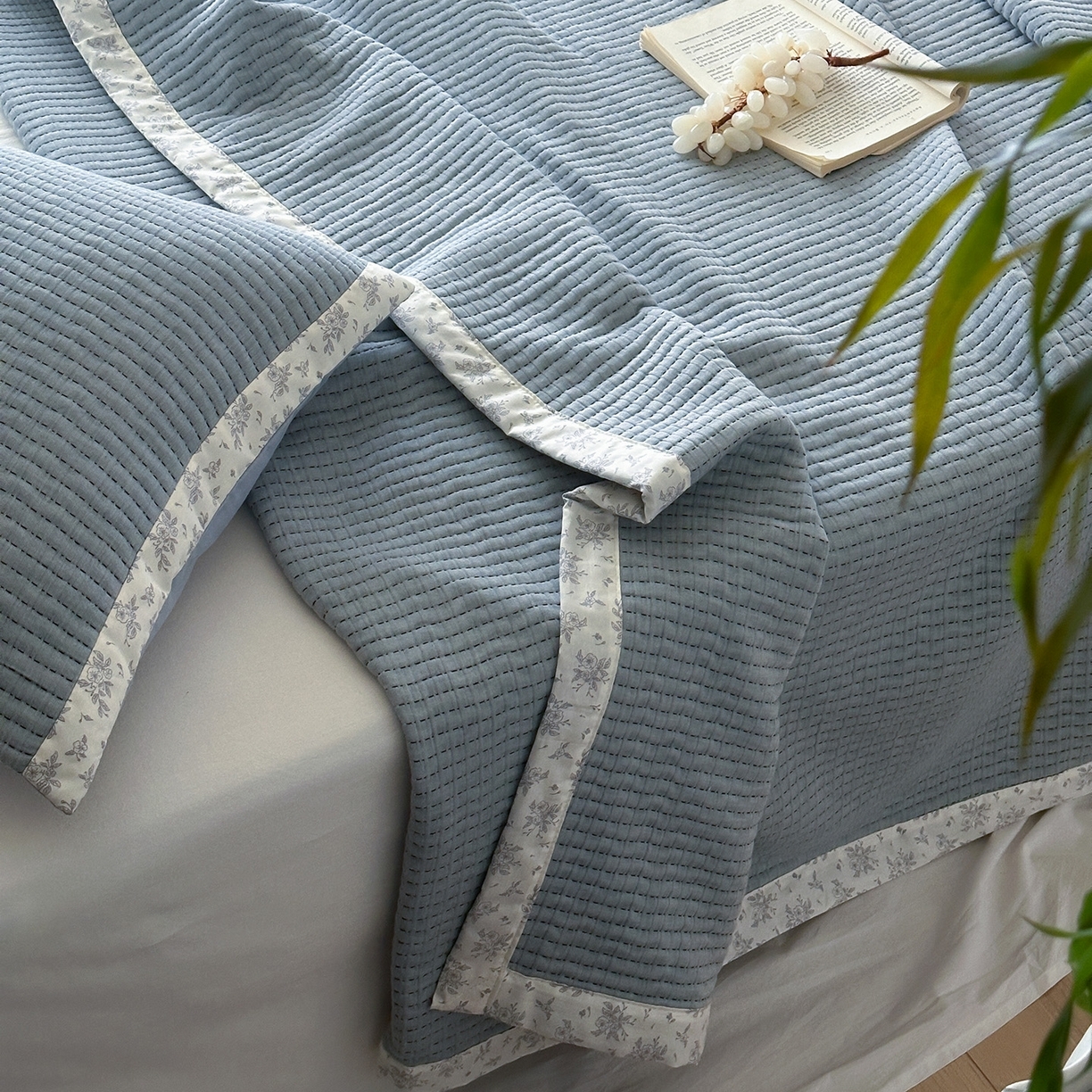 91家纺网 家纺一手货源 找家纺 （总）漫时光 2026新款全棉穿绳提花床盖-慢织