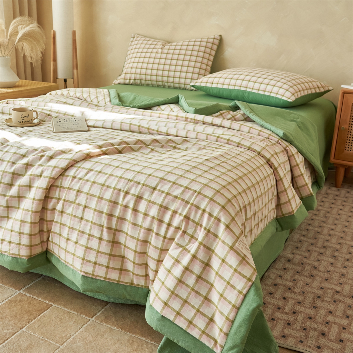 91家纺网 家纺一手货源 找家纺 恒爱家纺 2026新款A类色织全棉水洗夏被四件套 NLS碧玉-粉