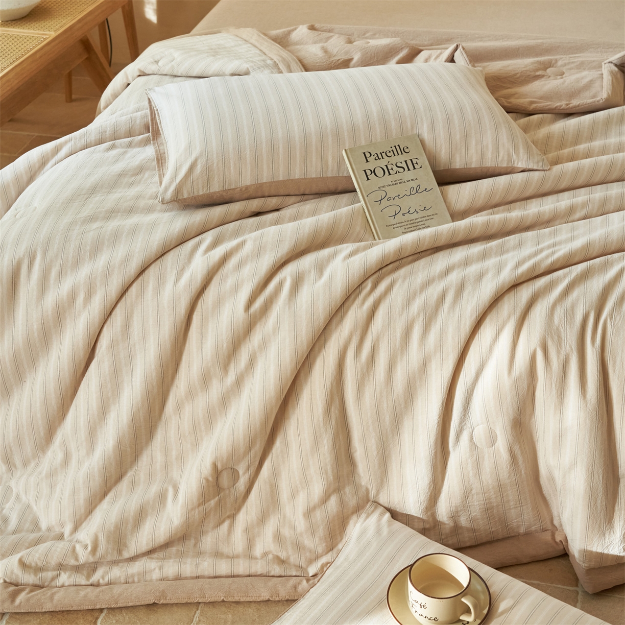 91家纺网 家纺一手货源 找家纺 恒爱家纺 2026新款A类色织全棉水洗夏被四件套 NLS乐事-米