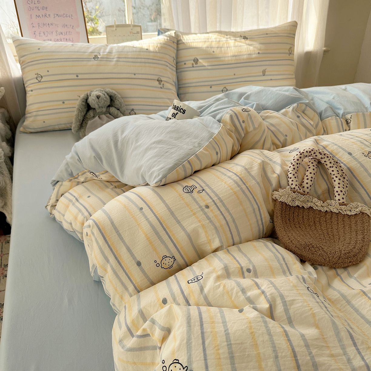 91家纺网 家纺一手货源 找家纺 初夏家纺 2026 古法仿棉水洗四件套A类被罩床单三件套床上用品卡通可爱【提供买家秀】 漫游小鱼