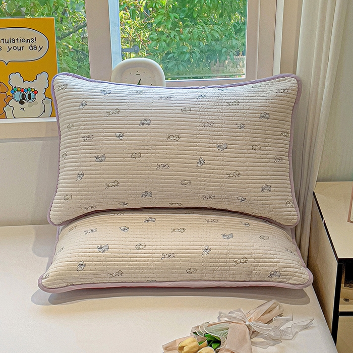 91家纺网 家纺一手货源 找家纺 漫时光 2026新款全棉新疆棉花夹层枕套单品 芭比兔