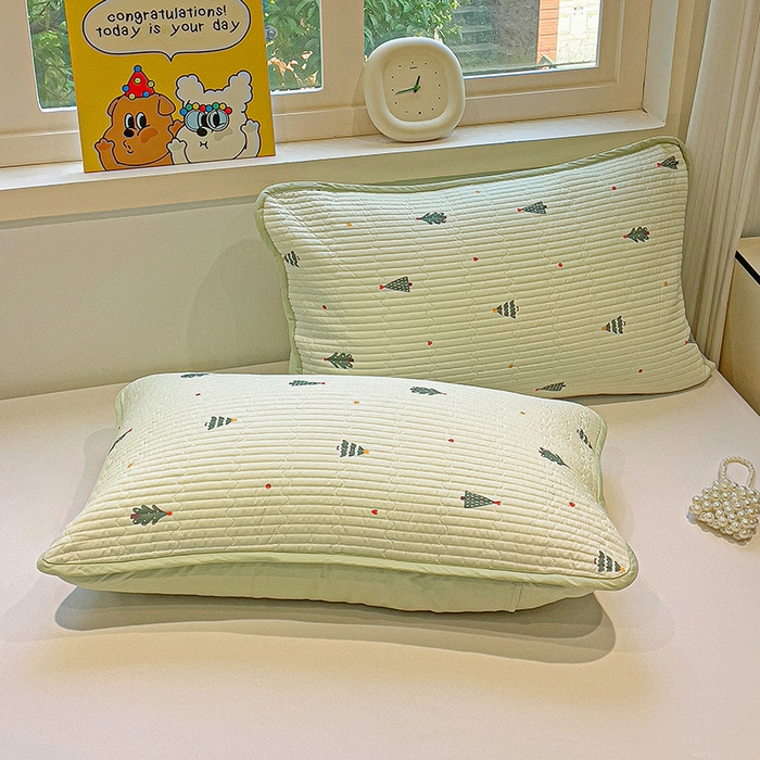 91家纺网 家纺一手货源 找家纺 漫时光 2026新款全棉新疆棉花夹层枕套单品 圣诞树