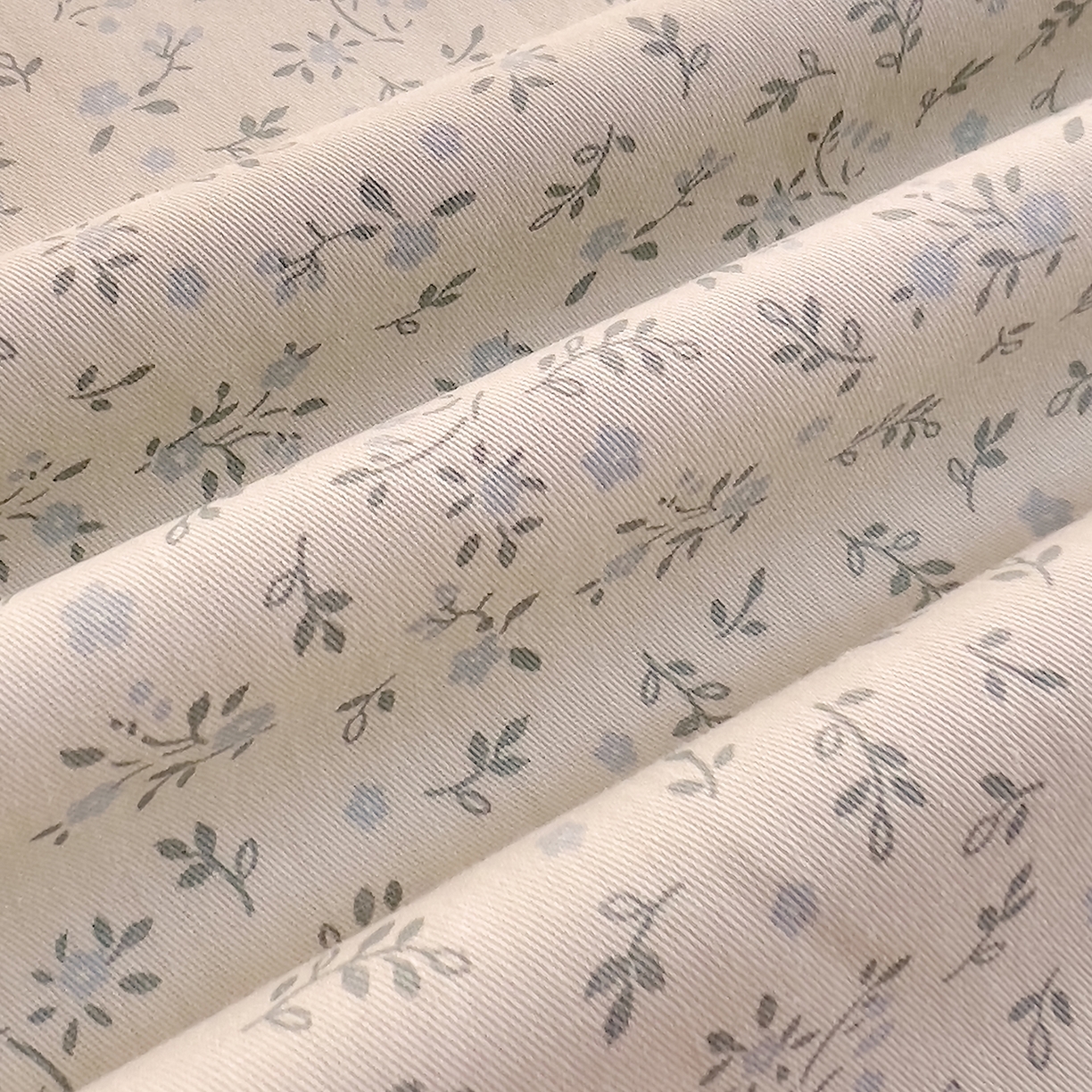 91家纺网 家纺一手货源 找家纺 DoDo 兜兜 2026新款全棉纯棉小碎花单床单床单单件单品床单（可定做尺寸） 楼兰阁