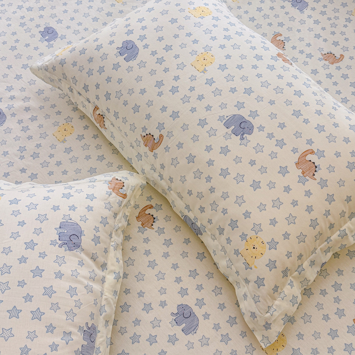 91家纺网 家纺一手货源 找家纺 安逸家纺 2026新款全棉纯棉印花12868系列-枕套单件单枕套 蓝星动物园